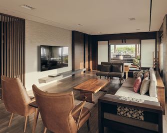 Gyeongju Kolon Hotel - Gyeongju - Olohuone