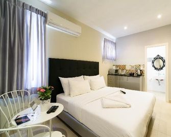 Crown Sea Apart hotel - Tel Aviv - Bedroom