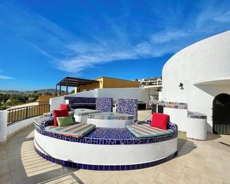 4 Bedroom Villa & 3 Casitas Ocean Views San Jose Cabo, Sleeps Up to 21 Guests - סן חוסה דל קאבו - מרפסת