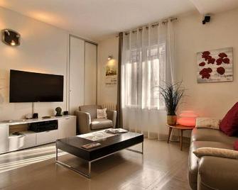 Superbe Appartement Parc Tête d'Or, 92 M2 , Parking - Lyon - Living room