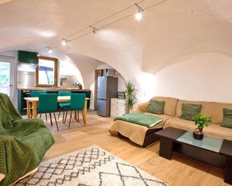 Calme Et Cozy Wifivue Imprenable - Puy-Saint-André - Living room