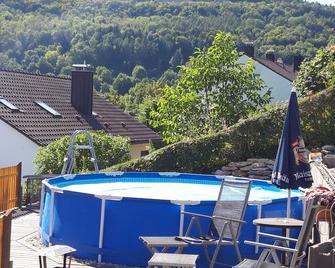 Cozy apartment with nearby hiking trails - Ebermannstadt - Pool