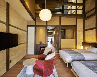 Tomonoura Shiomachi Hotel Roya - Fukuyama - Schlafzimmer