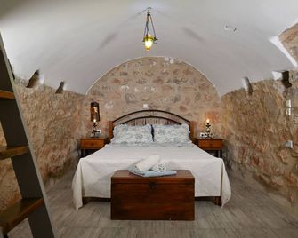 Kivotos Mani - Pyrgos Dirou - Habitación