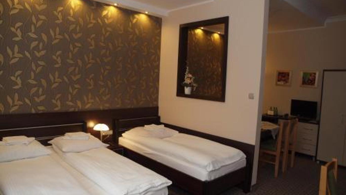 Hotel Atena
