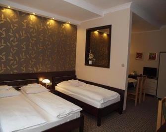 Hotel Atena - Słupsk - Camera da letto