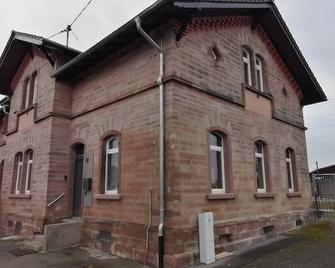 Alter Bahnhof Ortenberg - Ortenberg - Edificio
