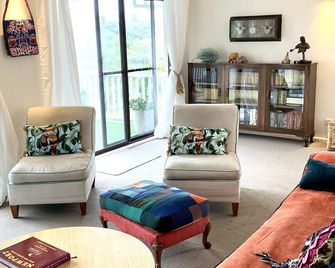 Casa de Piña walk to the beach - Newport - Sala de estar