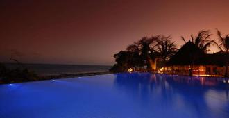 Baobab Beach Resort & Spa - Ukunda - Pool