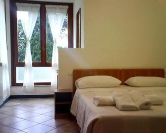 Locanda Vittoria - Arenzano - Ložnice