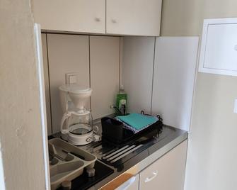 Nauwieser Apartments - Saarbrücken - Cocina