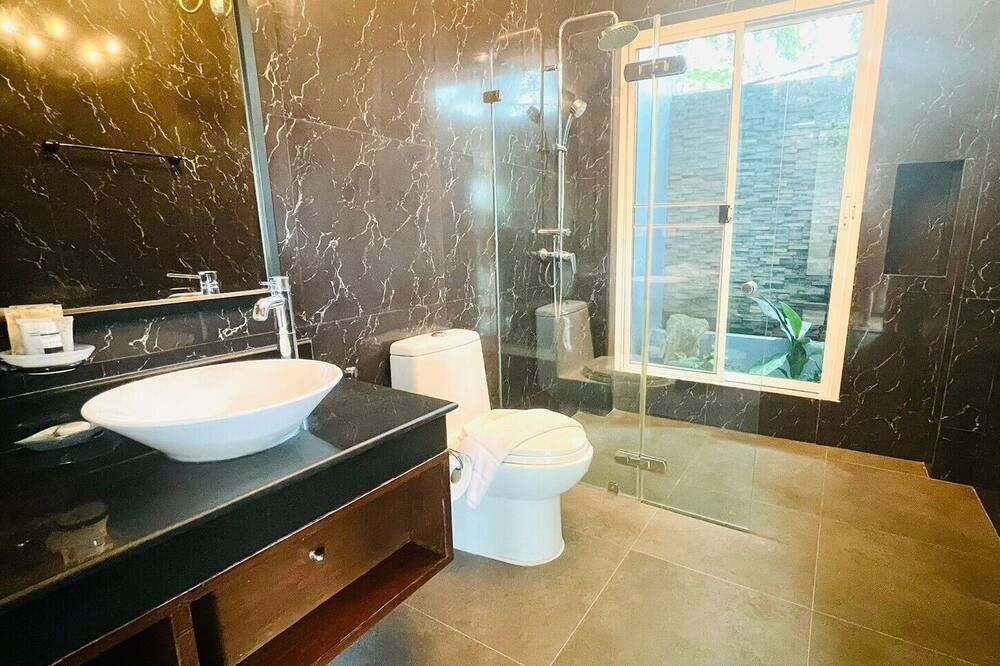 Baan Ing Khao Resort - Pak Chong - Bathroom