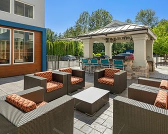 Hampton Inn & Suites Seattle North/Lynnwood - Lynnwood - Patio