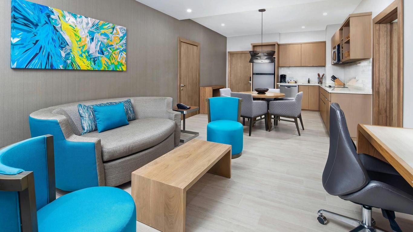 كورت يارد باي ماريوت بورت أوف سبين