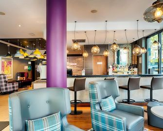 Premier Inn Frankfurt City Europaviertel - Fráncfort - Lounge