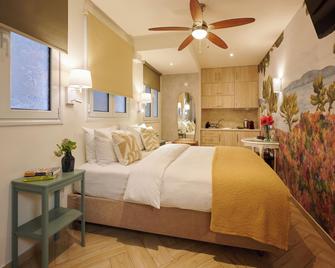 Rastoni Athens Suites near Acropolis - Athens - Bedroom