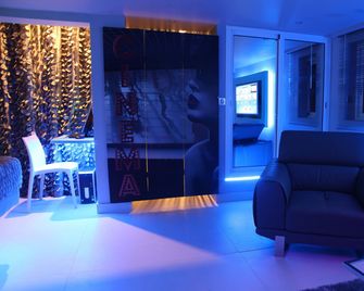 Le Wafou - Abidjan - Living room