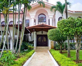 Villa Alondra by Casa de Campo Resort & Villas - La Romana - Building