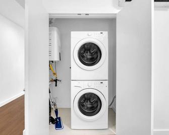 Sleek 1br Near Bokcenter-Gym,lounge,balcony,petok - Tulsa - Laundry facility