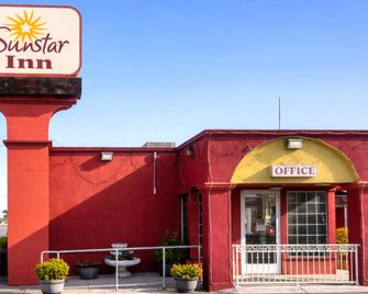 Sunstar Inn - Los Banos - Gebäude