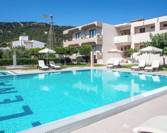 Santa Helena Hotel Ialysos - Ialysos - Piscina