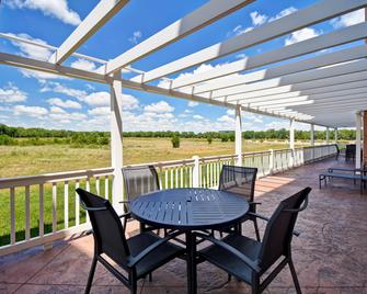 Fairfield Inn and Suites by Marriott North Platte - North Platte - Balcony
