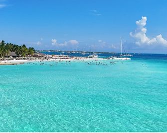 Chichis and Charlies Beachfront - Isla Mujeres - Playa