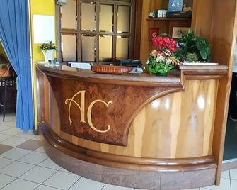 Hotel Castello - Ayas - Recepción