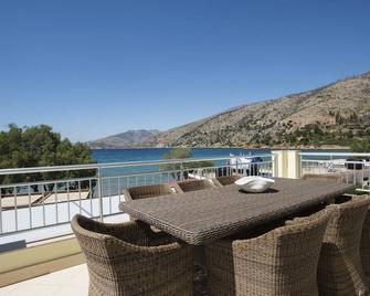 Almiriki Chios Rooms & Apartments - Limenas Lithiou - Balcony