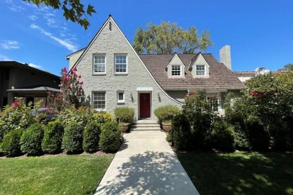 Lovely Land Park Home - סקרמנטו - בניין