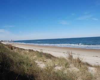 Luxury Beach Side Home home - Norfolk - Strand