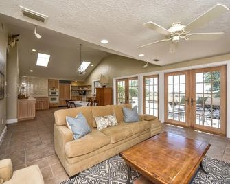 Direct Beachfront Delight - Siesta Key