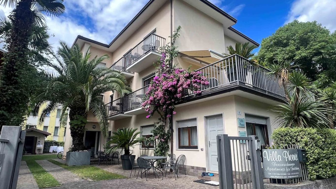 Villa Phoenix - Lake Apartments