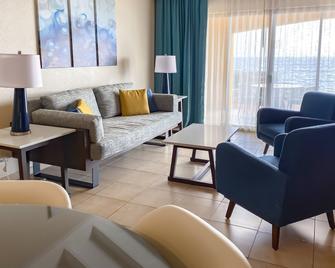 The Royal Sea Aquarium Resort - Willemstad - Olohuone