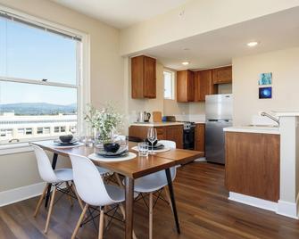 Hotel Leo - Bellingham - Cocina