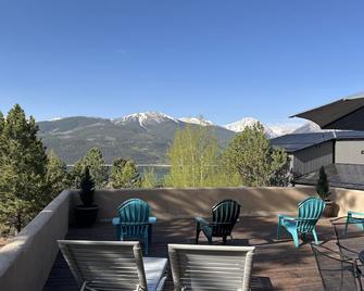 Beautiful Serene Log-Adobe House Overlooking Twin Lakes - Twin Lakes (Lake County) - Balcón
