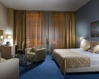 Triumph Hotel - Obninsk - Bedroom