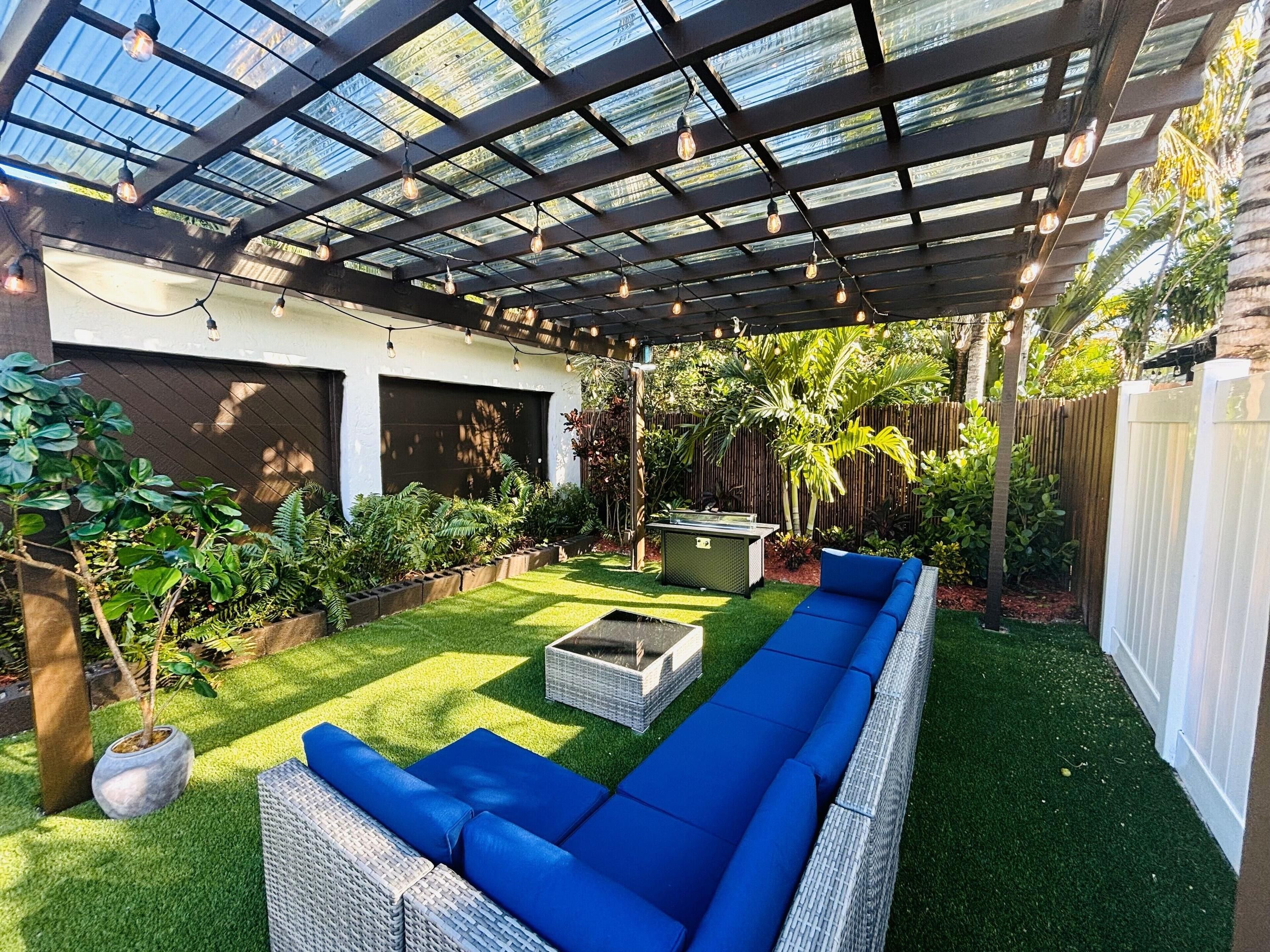 بروجريسو أبارتمنتس آند هومز باي لوكل - فورت لاودردال - شرفة مرصوفة