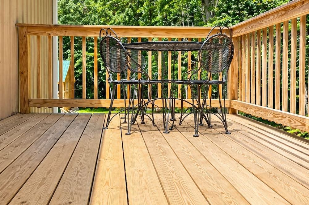 The Forest Lodge-Spacious 3BR Farm Barndo with Fire Pit on a working horse farm