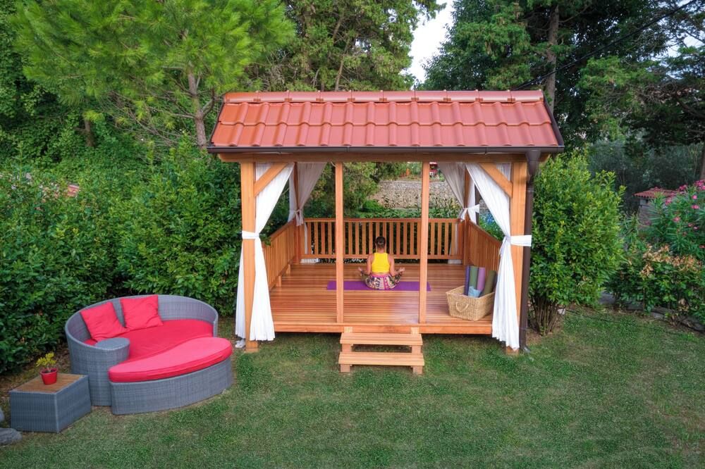 دولفين سويتس هوتل - فيلي لوسينج - شرفة مرصوفة