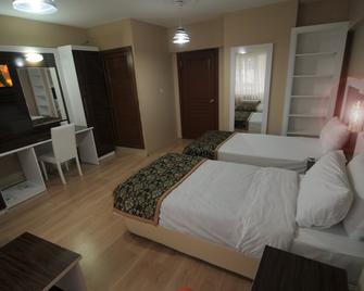Kosk Hotel - Elazığ - Bedroom