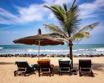 Kololi Beach Resort - Serrekunda - Strand
