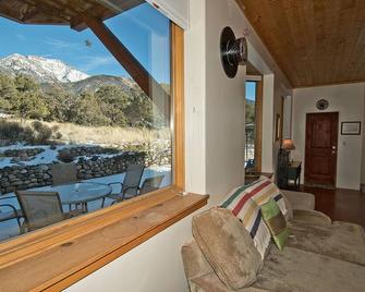 White Lotus House - Crestone - Sala de estar