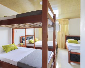 Hotel El Rubí - Bucaramanga - Schlafzimmer