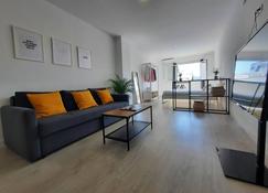Apartamentos Avanel - Ronda - Huiskamer