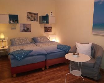 Pension im Adventhaus - Lutherstadt Wittenberg - Obývací pokoj