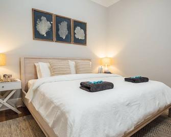 Belle Escapes - Moseley Apartments near the beach with private garden - Glenelg - Habitación