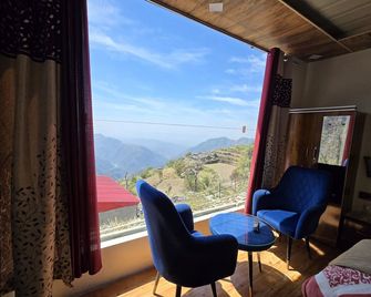 Hill View Retreat - Chakrāta - Balcony