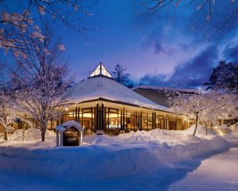 Courtyard by Marriott Hakuba - האקובה - בניין