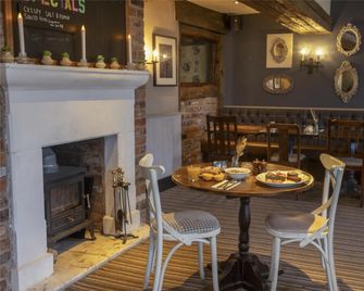 Casa Mere Manchester Airport Knutsford Sure Collection by BW - Knutsford - Restaurant